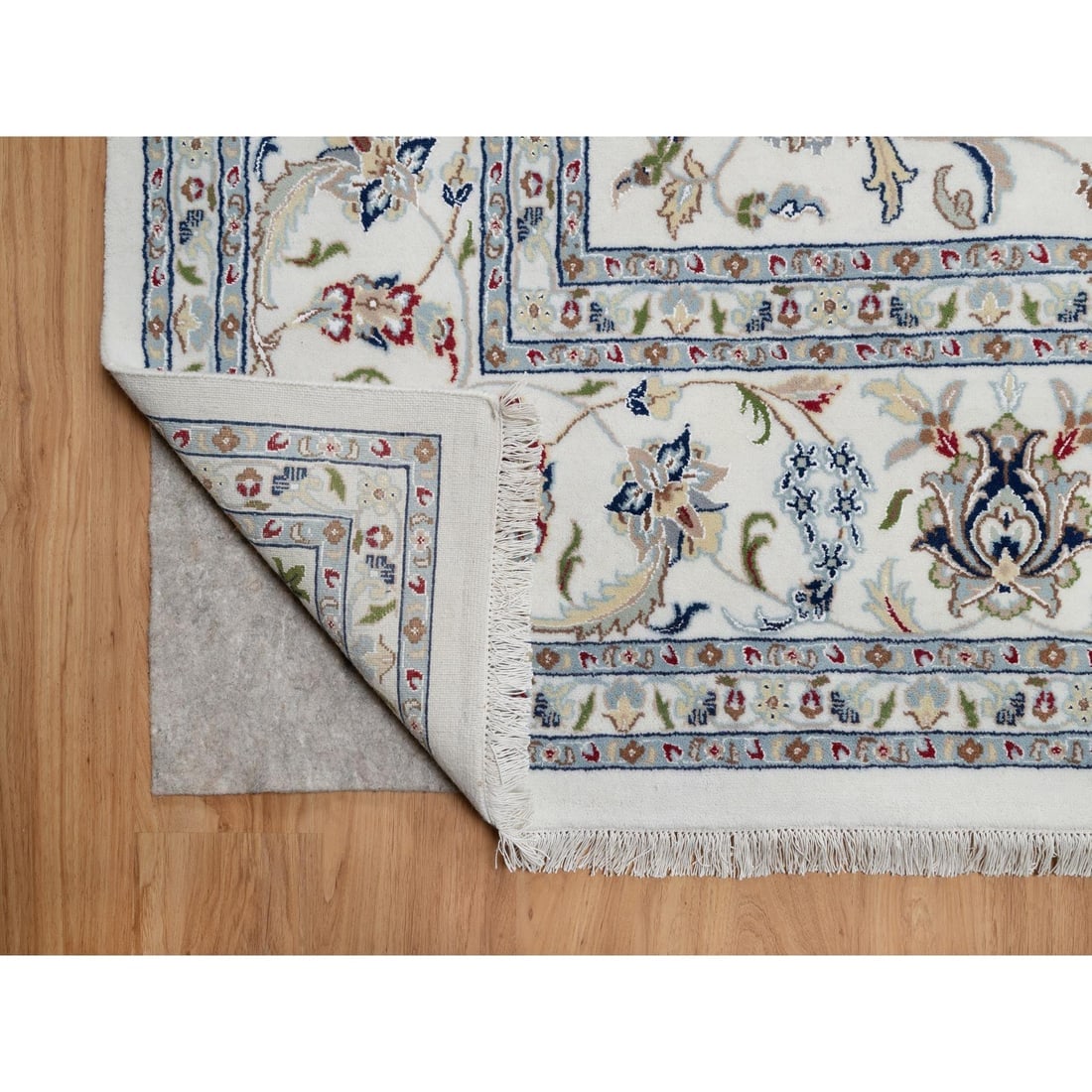 White Nain with All Over Flower Design Wool and Silk Hand Knotted Rug - 4