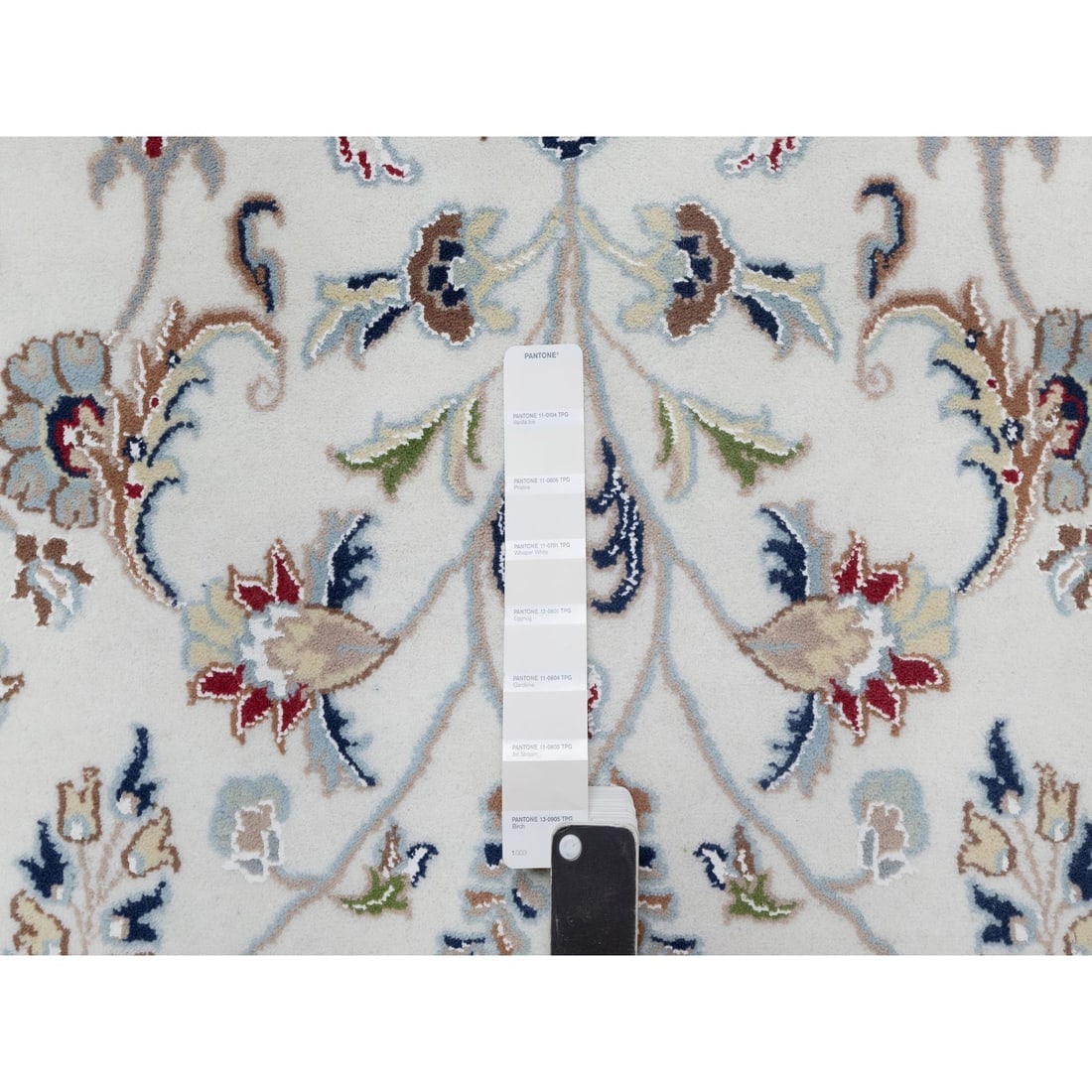 White Nain with All Over Flower Design Wool and Silk Hand Knotted Rug - 7