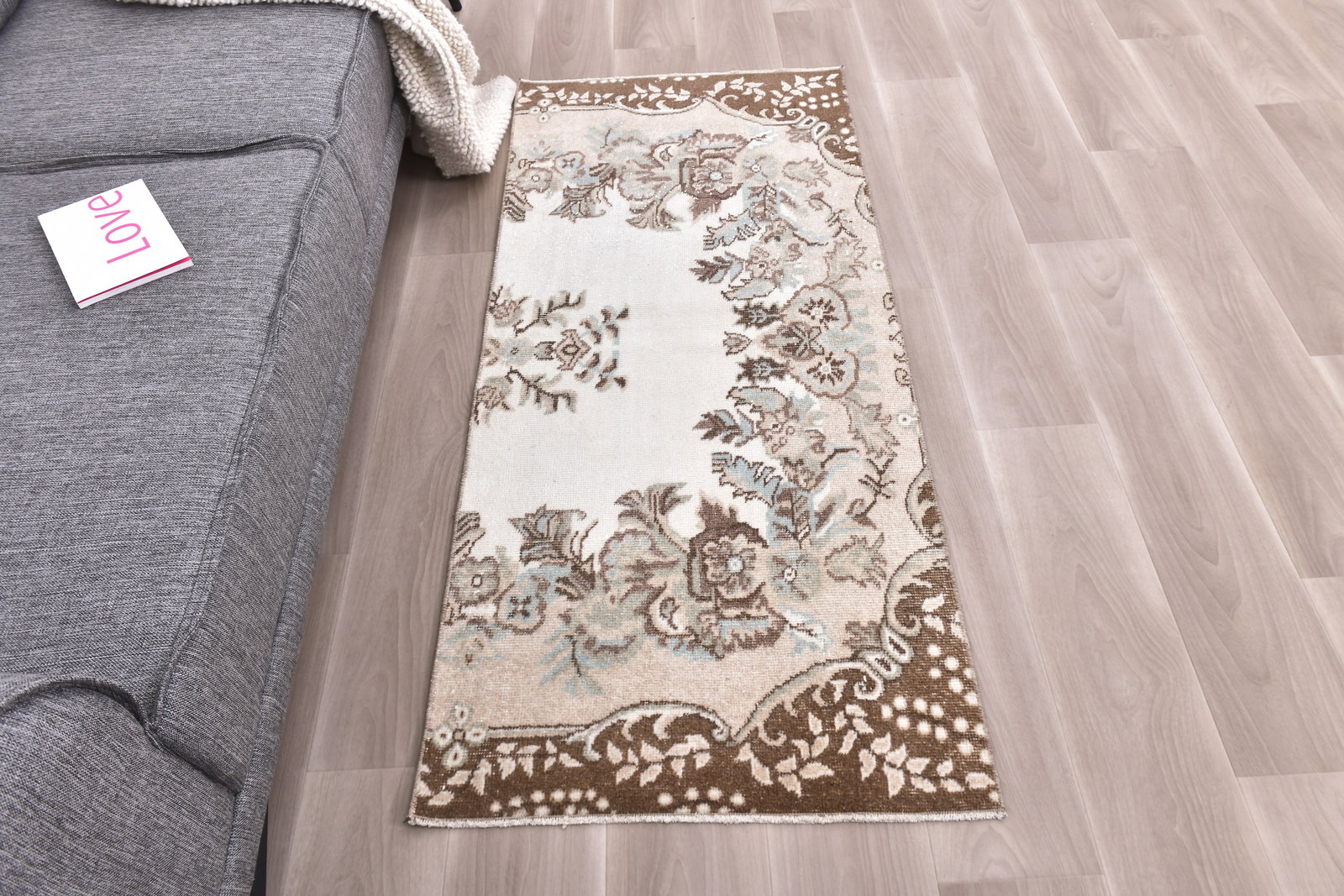 2'5'' x 5'4'' Turkish Handmade Kilim Rug - 240480 - 3