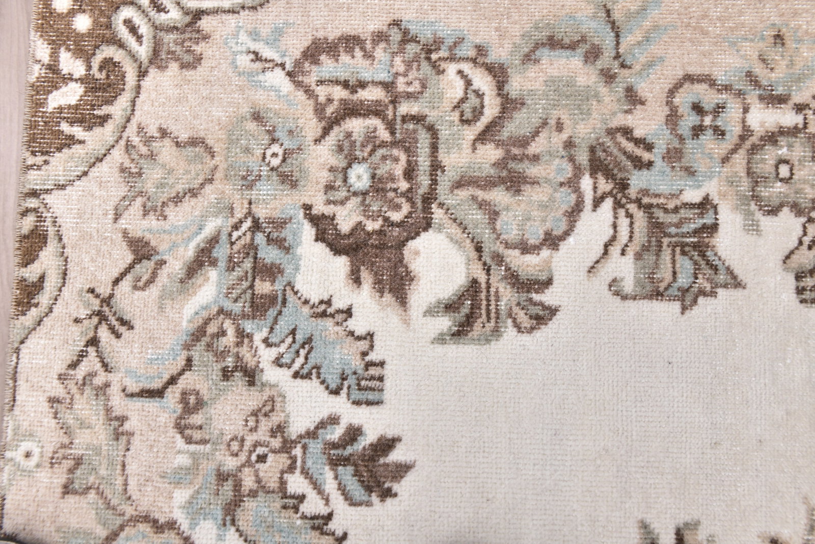 2'5'' x 5'4'' Turkish Handmade Kilim Rug - 240480 - 5