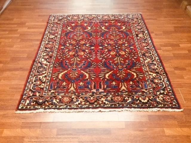 1920 Persian Lilihan Rug,, excellent, 5'.2" x 6'.2": Title:1920 Persian Lilihan Rug,, excellent, 5'.2" x 6'.2"Description:Beautiful antique PersianLilihan rug with all over design, from central Persia, size 5 ft. 2 inches by 6 ft. 2 inches, circa 1920,