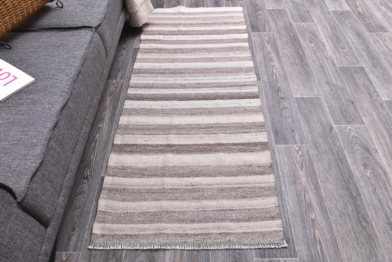 2'5'' x 5'11'' Turkish Handmade Kilim Rug - 245088 - 3