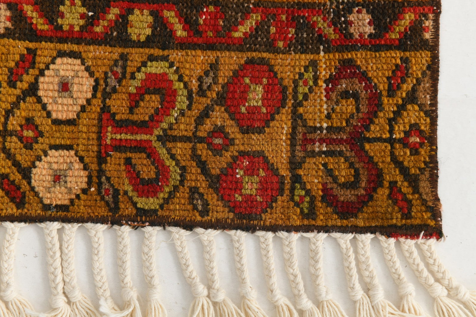 1'8'' x 3'1'' Turkish Handmade Kilim Rug - 24137 - 12