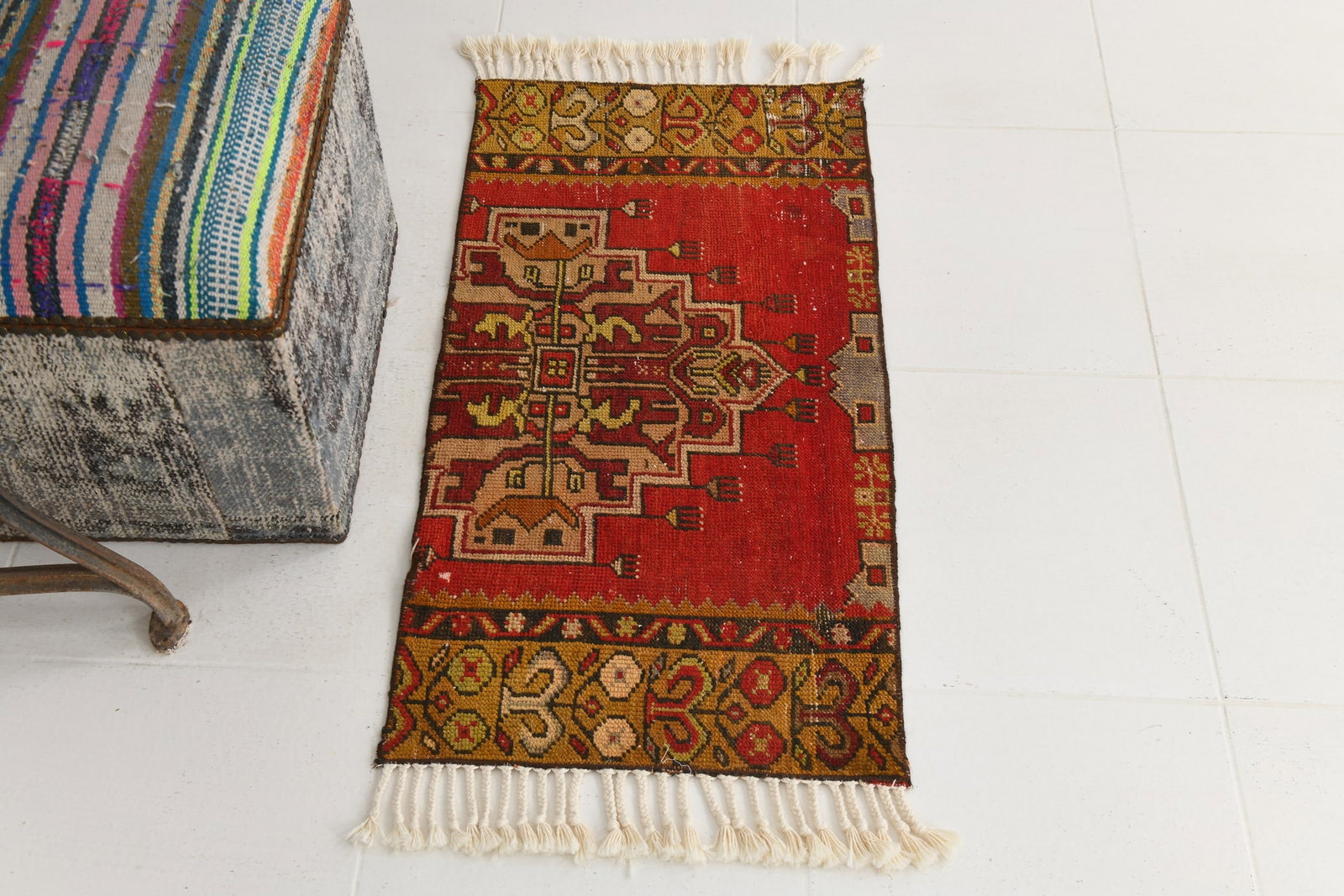 1'8'' x 3'1'' Turkish Handmade Kilim Rug - 24137 - 5