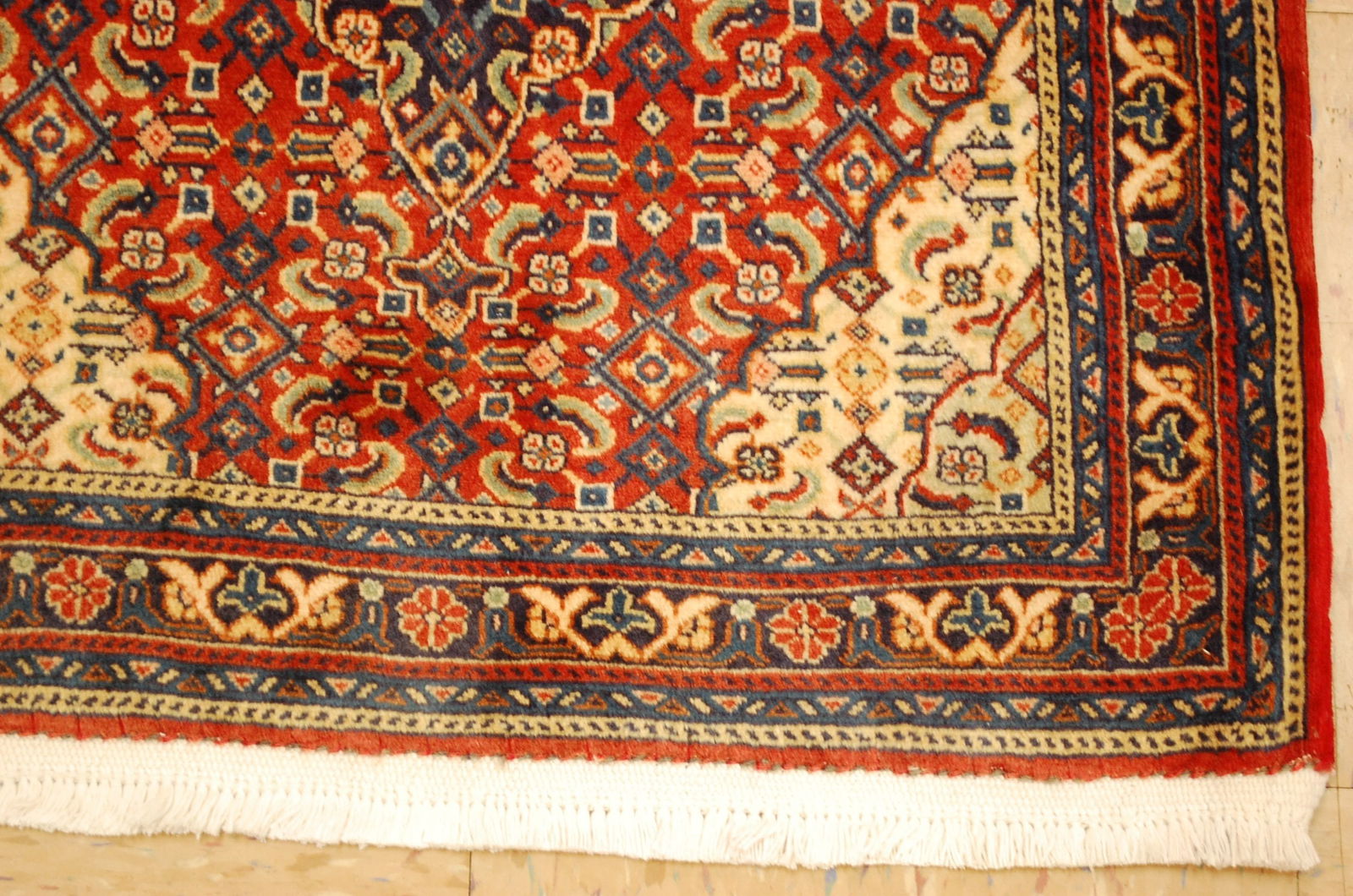 Persian SAROUK RUG 2'2" X 2'8" - 6