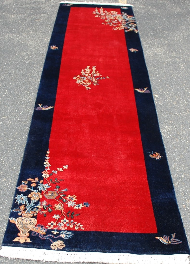 ART DECO CHINESE Rug 2.9x10.5: Title:ART DECO CHINESE Rug 2.9x10.5 Description:UNIQUE ART DECO CHINESE Hand Knotted Rug 2'9" X 10'5" GREAT BIRDS,BUTTERFLIED,Design,Natural veggie dye color combination. Very decorative and gorgeous