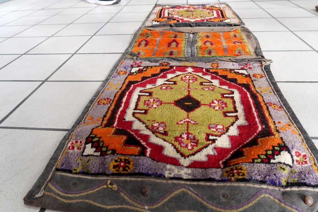 Handmade Vintage Persian Afshar Saddle Bag 1.3' x 4.1' (42cm x 127cm), 1940s - 12