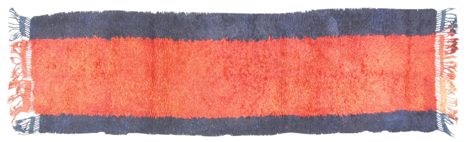 UZBEKISTAN HAND KNOTTED WOOL RUG: Title: UZBEKISTAN HAND KNOTTED WOOL RUG Size: 3'2X12 Age: VINTAGE Origin: UZBEKISTAN Style: JULKHYR Material: WOOL Care: PROFESSIONAL Structure: HAND KNOTTED Design: ANTIQUES Reserve: $900.00 Shippi