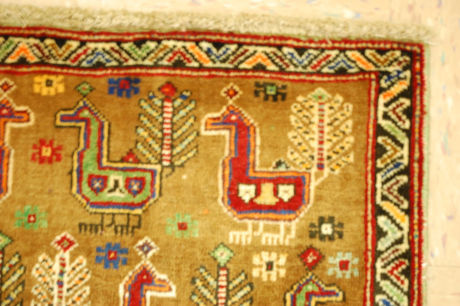 PERSIAN SHRAZ RUG 1'11" x 2' - 3