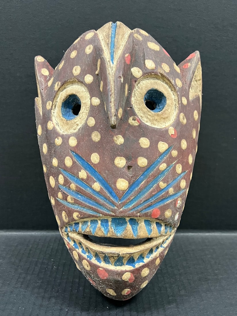 Bozo Leopard Mask: Title: Bozo Leopard Mask Description: African Tribal Art Bozo Leopard Mask Date/Period: Late 20th Century Materials: Wood Size: 13" h x 9" w Reserve: $300.00 