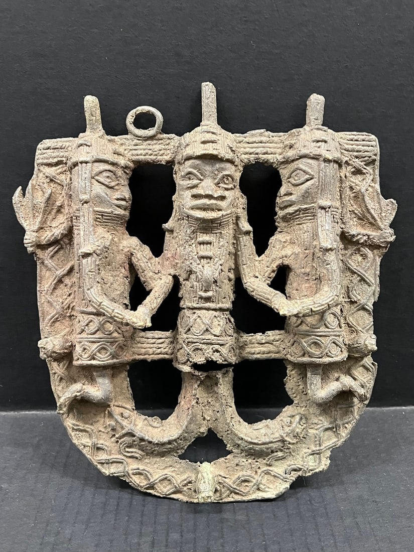 Benin Bronze Plaque: Title: Benin Bronze Plaque Description: African Tribal Art Benin Bronze Plaque Date/Period: Late 20th Century Materials: Bronze Size: 10" h x 9.5" w Reserve: $400.00 