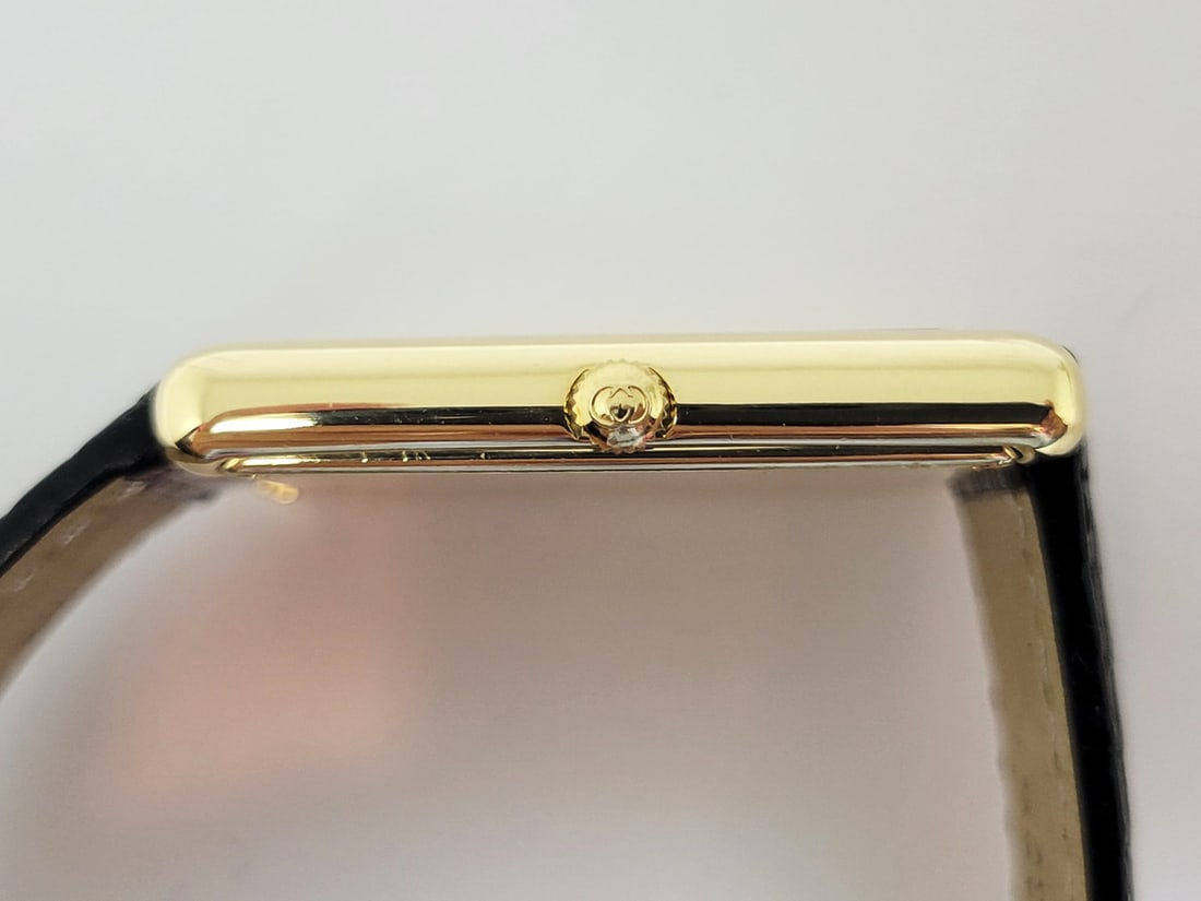 Solid 18k GUCCI TANK Unisex Watch 28 mm Ref 710 M* EXLNT - 5