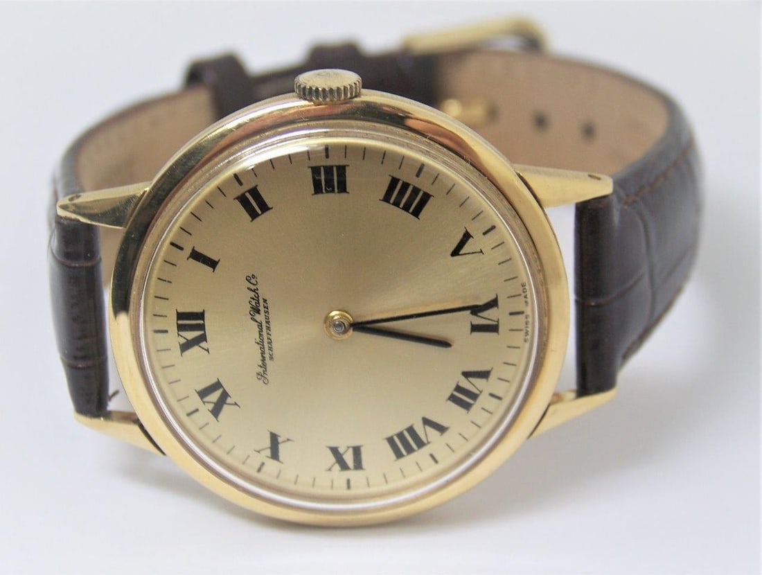Vintage 18k Gold IWC SHAFFHAUSEN Winding Watch 1960s Cal C423 EXLNT* SERVICED - 2