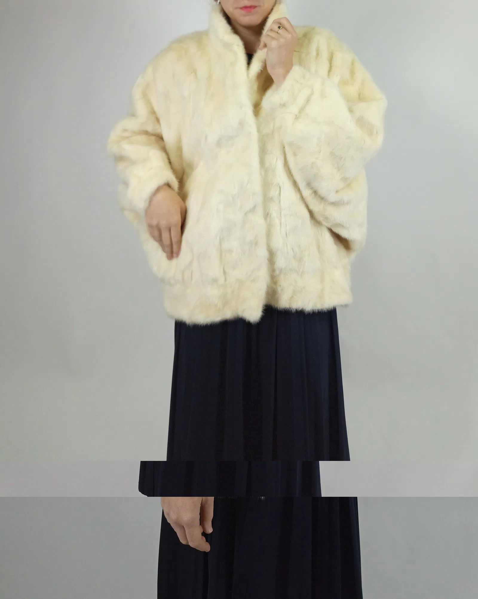 CREAM MINK FUR BOMBER JACKET EU: 3XL ; US: 24 - 7