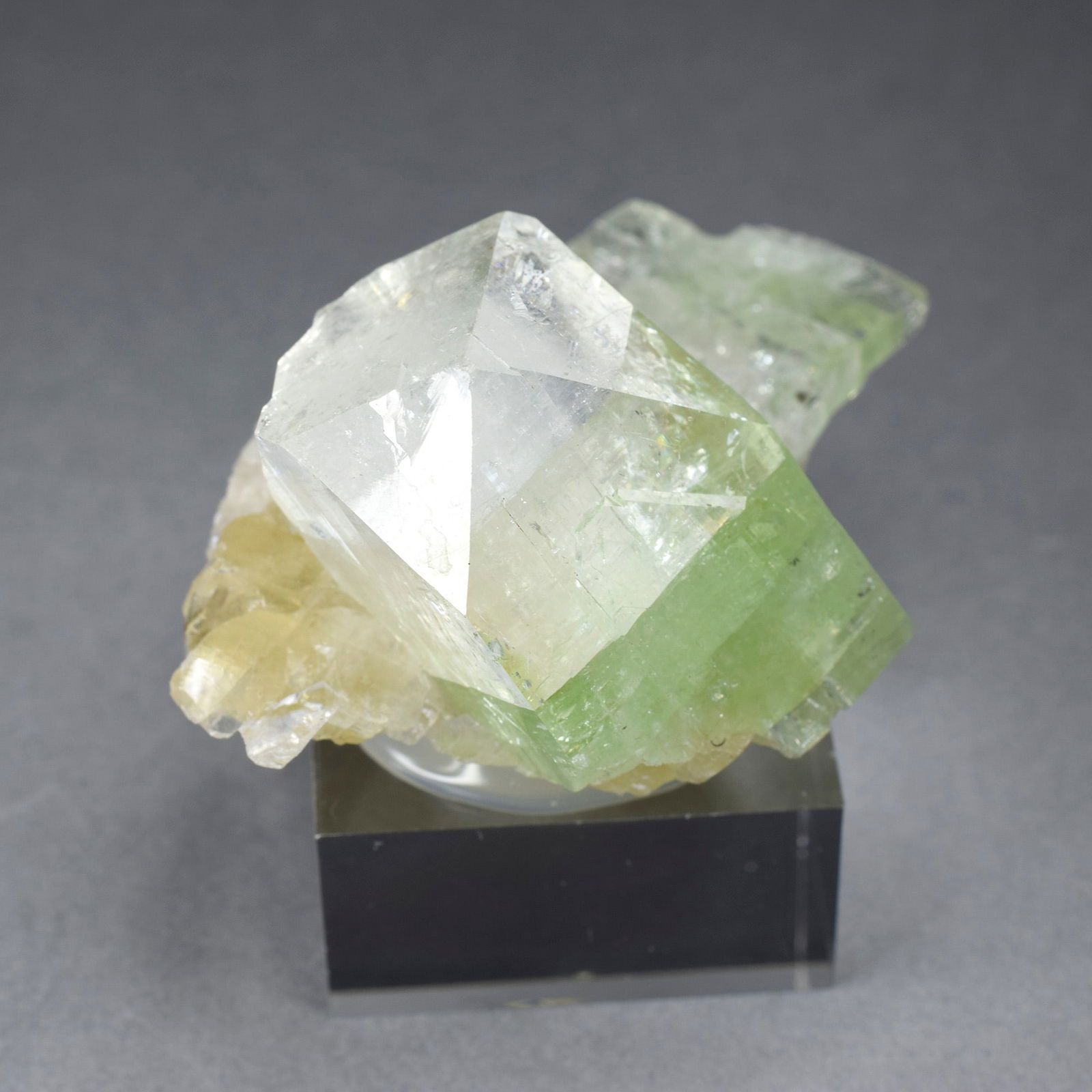 Fine Apophyllite and calcite - 5