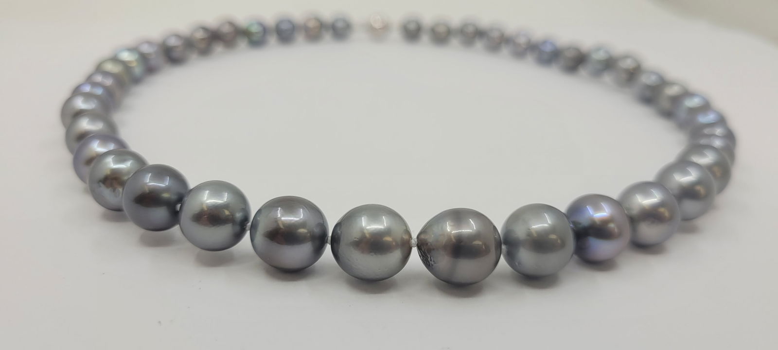 Necklace PSL Certified Tahitian Pearls - 8.4x10.9mm - 13