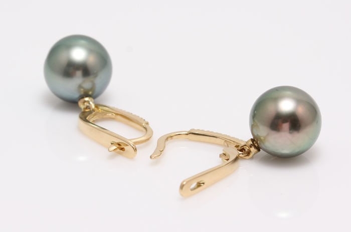 14 kt. Yellow Gold - 10x11mm Round Tahitian Pearls - Earrings - 0.11 ct - 6