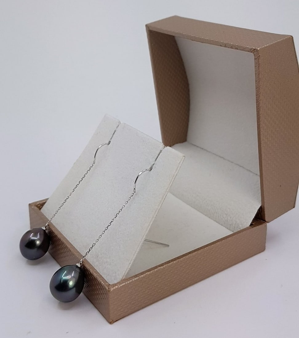 Earrings - 18 kt. White gold - 10x11mm Tahiti Pearls - 4