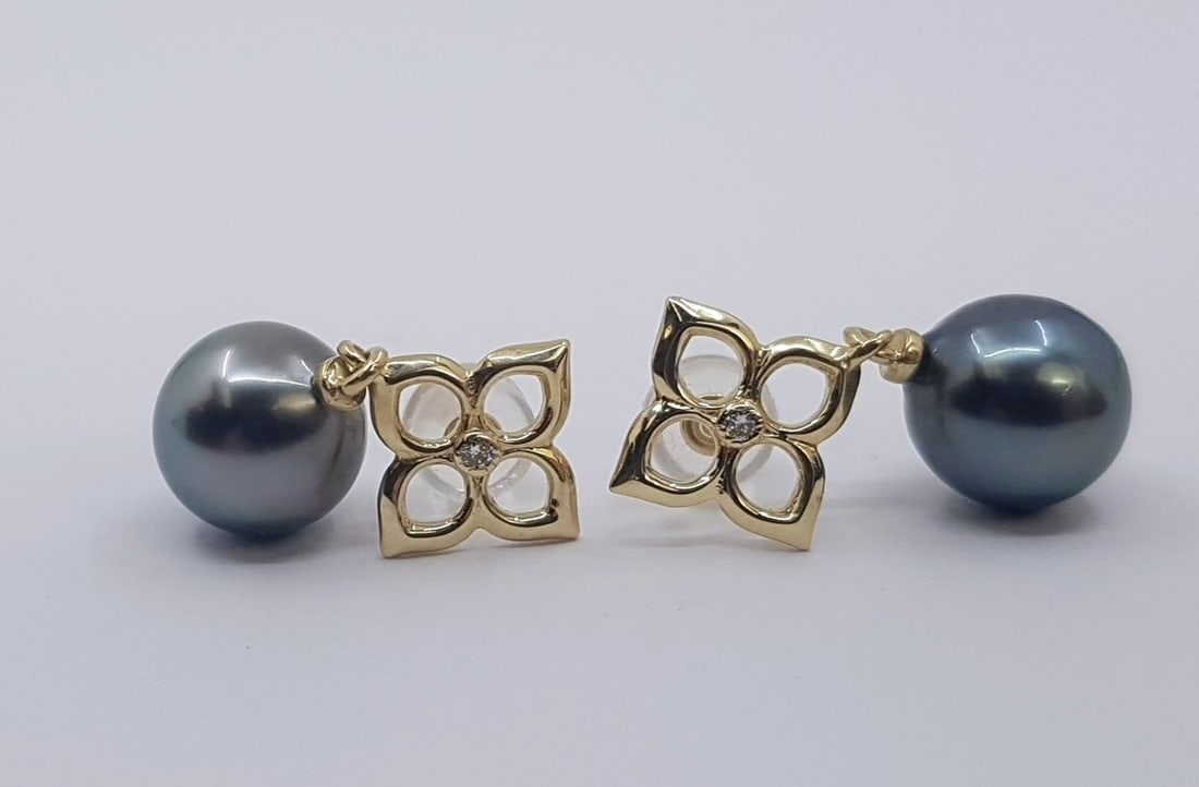 9mm Tahitian Pearl Drops - 0.02Ct - 14 kt. Gold - Earrings - 5