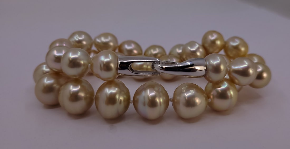 Necklace PSL Certified Australian South Sea Pearls - Huge Size - 12.0x16.1mm - 16