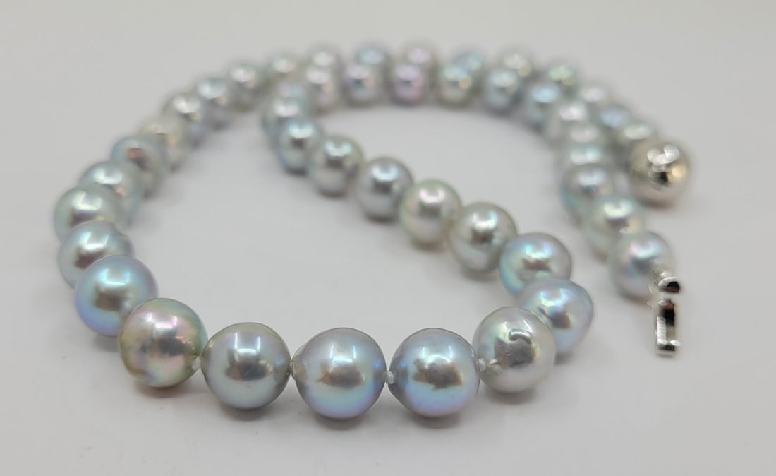 Necklace 8.5x9mm Silvery Akoya Pearls - 4