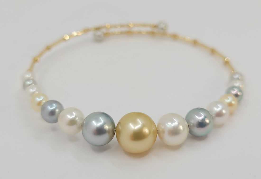 Bracelet - 18 kt. Yellow gold - 4x9mm Akoya Pearls - 2