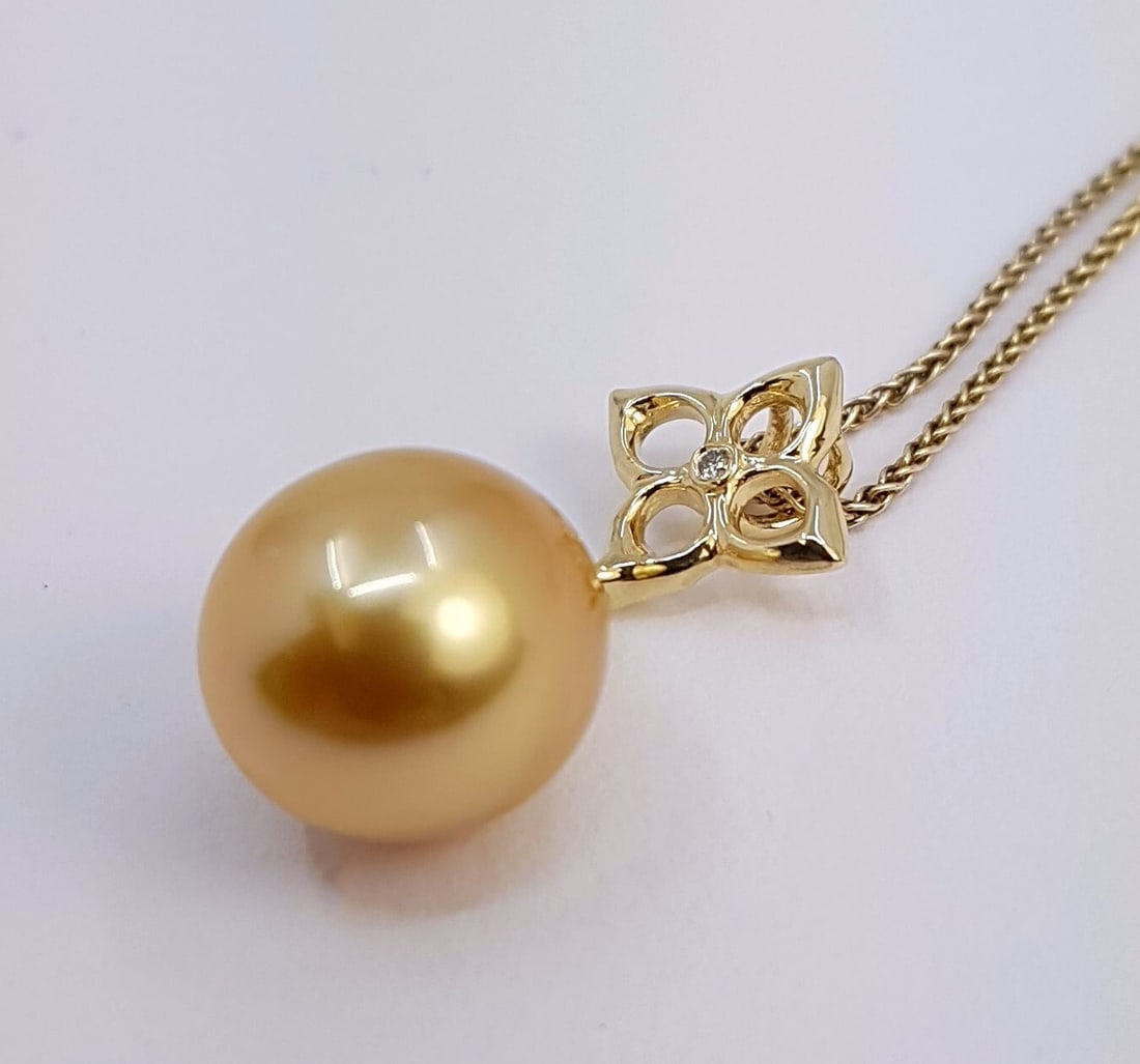 Pendant 11x12mm Deep Golden South Sea Pearl Drop - 14 kt. Yellow gold - 0.01 ct - 6