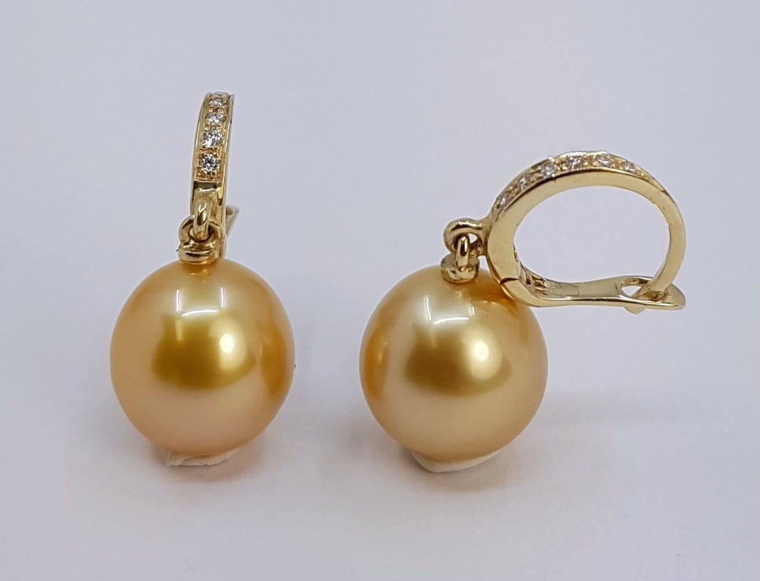 Earrings - 14 kt. Yellow gold - 0.09ct. tw. - 10x11mm - 2