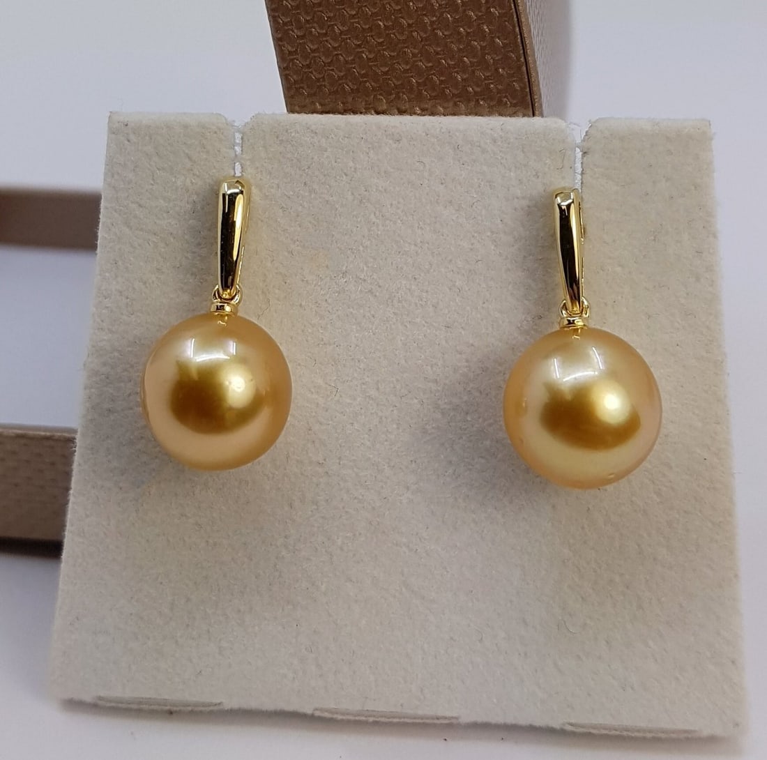Earrings - 14 kt. Yellow gold - 11x12mm South Sea Pearls - 4