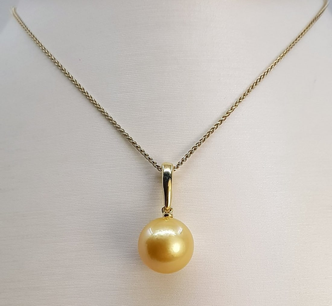Necklace with pendant - 14 kt. Yellow gold - 11x12mm South Sea Pearl - 4