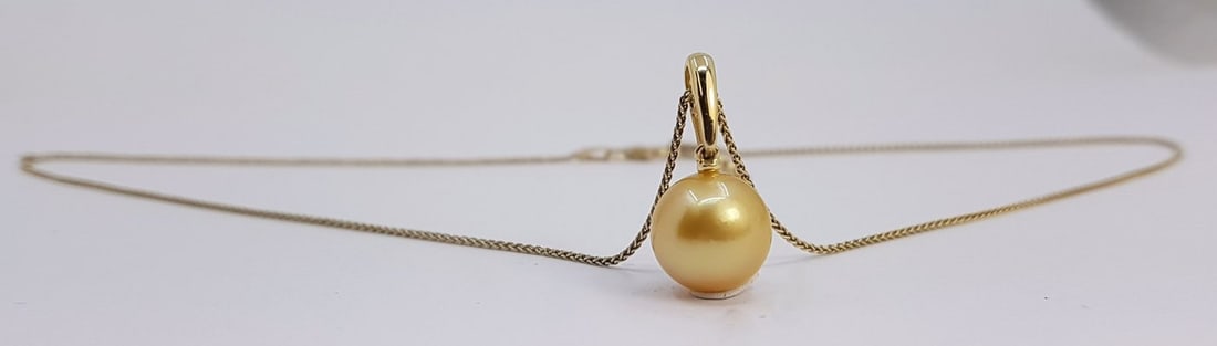 Necklace with pendant - 14 kt. Yellow gold - 11x12mm South Sea Pearl - 6