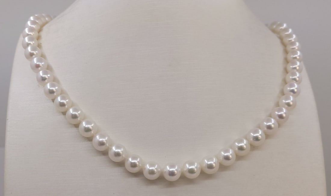 Necklace ALGT Certified Akoya Pearls - 6.6x7.4mm - 9