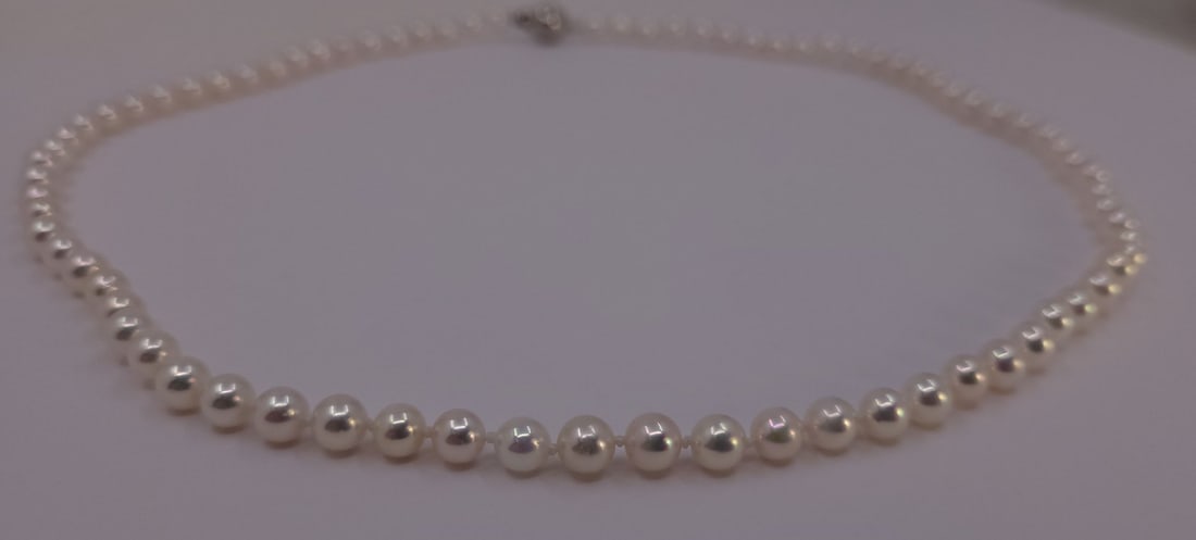 Necklace 5x5.5mm Bright Akoya pearls - 6