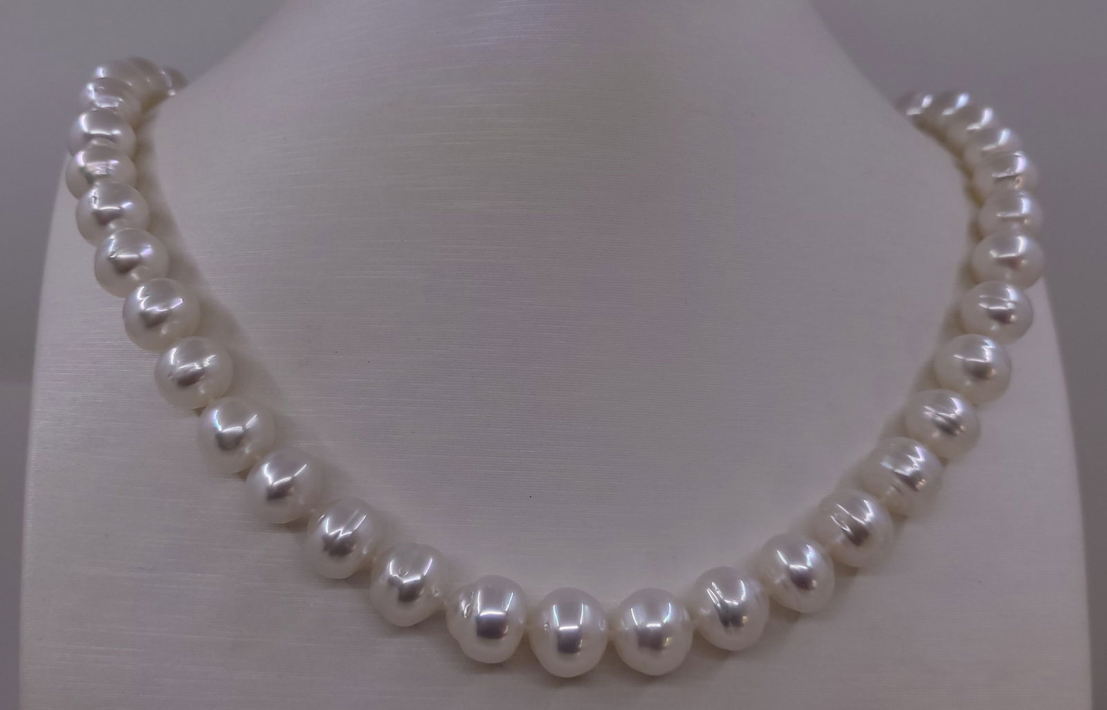 Necklace PSL Certified Australian South Sea Pearls - 9.0x11.2mm - 4