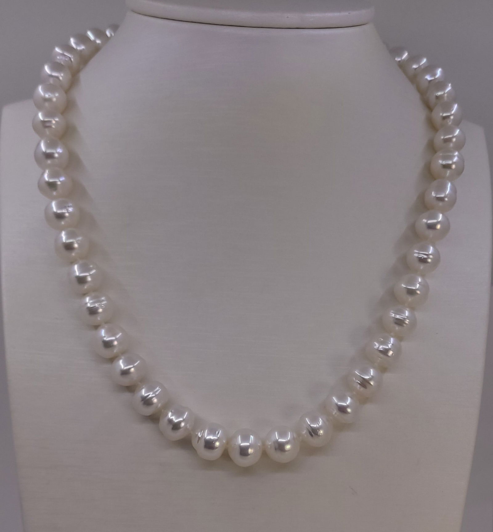 Necklace PSL Certified Australian South Sea Pearls - 9.0x11.2mm - 7