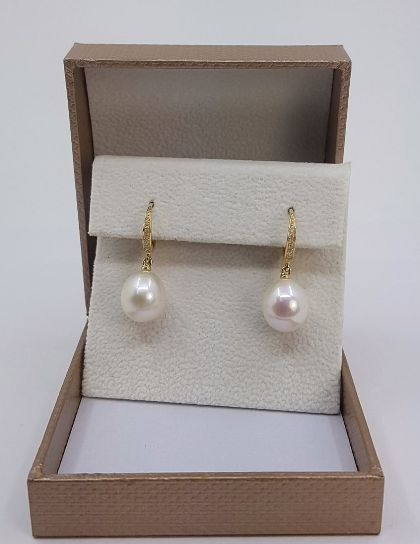 10.5mm White Edison Pearl Drops - 0.09Ct - 14 kt. Gold - Earrings - 4