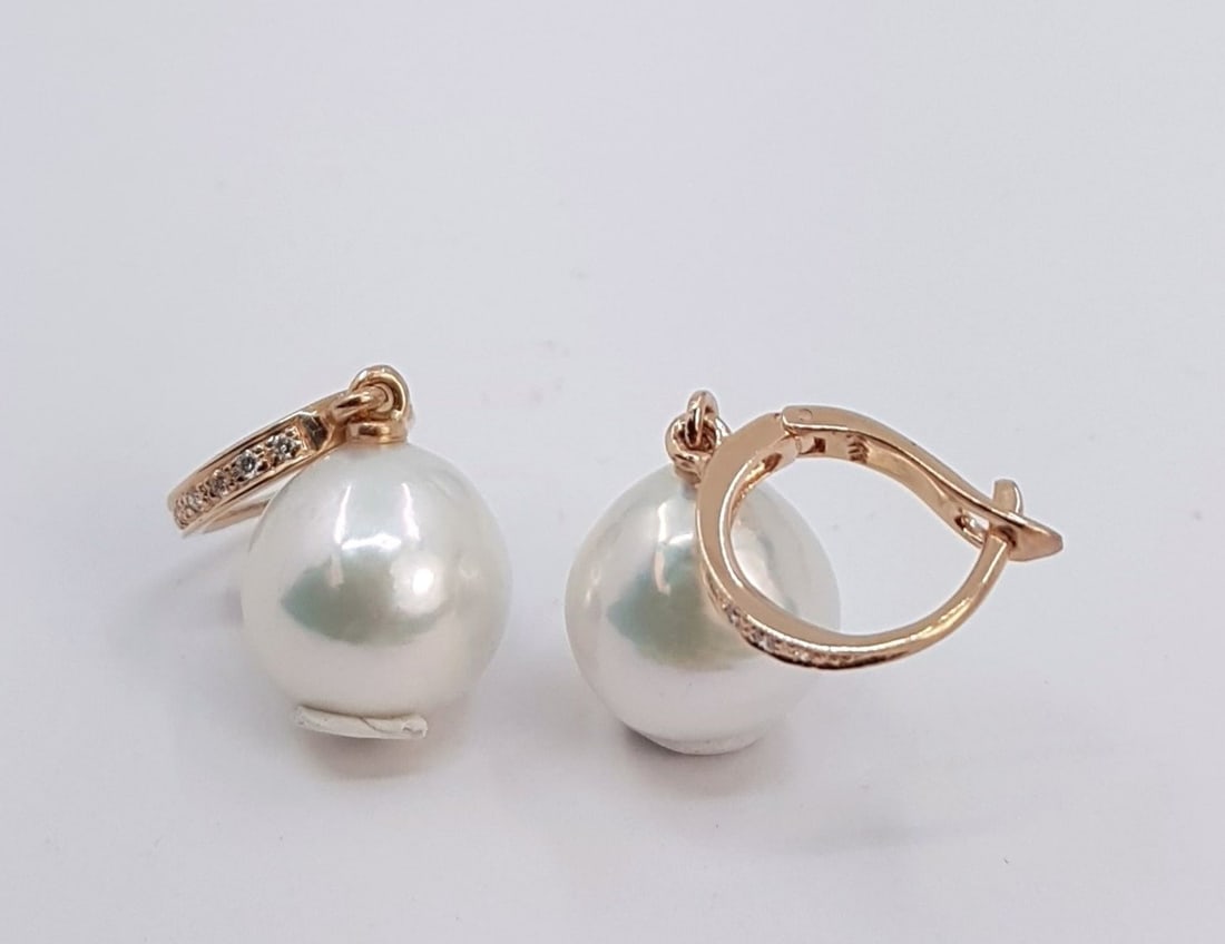 Earrings - 14 kt. Rose gold - 0.09ct. tw. - 10x11mm Edison Pearls - 4