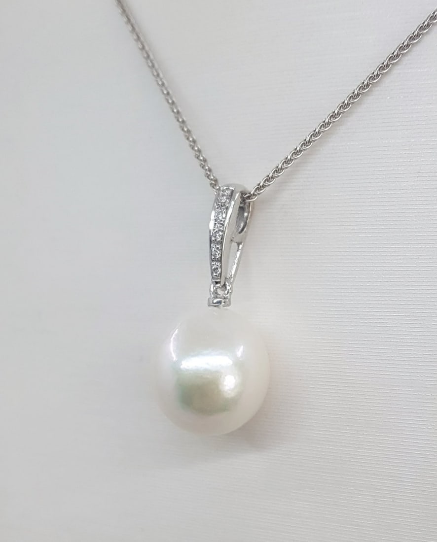 11.5mm Vibrant White Edison Freshwater Pearl - 0.04ct - 14 kt. White gold - Necklace with pendant - 4
