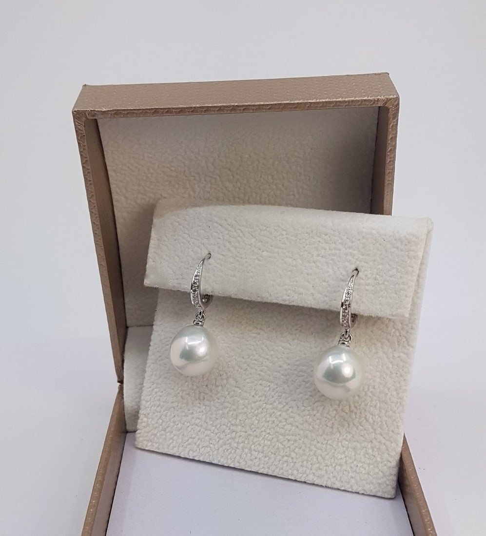 10.5mm White Edison Pearl Drops - 0.09Ct - 14 kt. Gold - Earrings - 4
