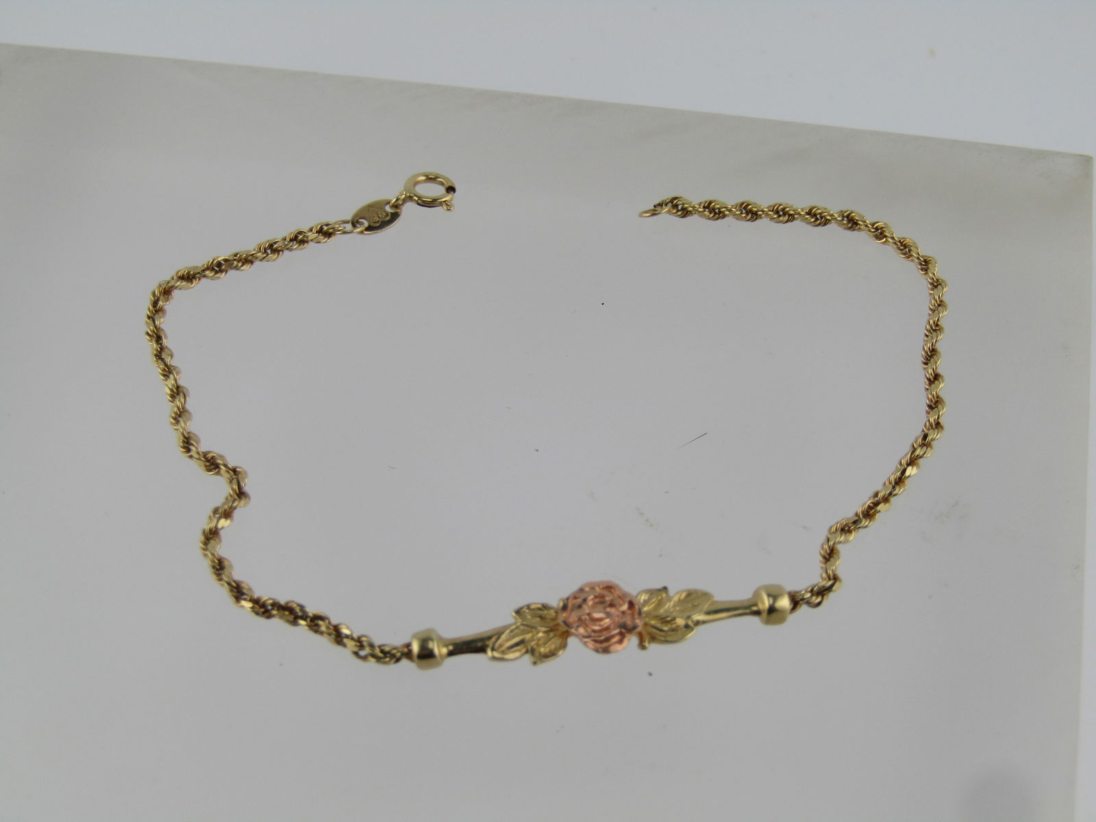 Vintage 14kt Two Tone Rose Bracelet, 7", 1980's-1990's, Signed: Vintage 14kt Two Tone Rose Bracelet, 7", 1980's-1990's, Signed OR , It is marked 14kt and tests as 14kt with a weight of appx. 1.83 grams. It is yellow gold with an appx. 2mm rope chain bracelet and