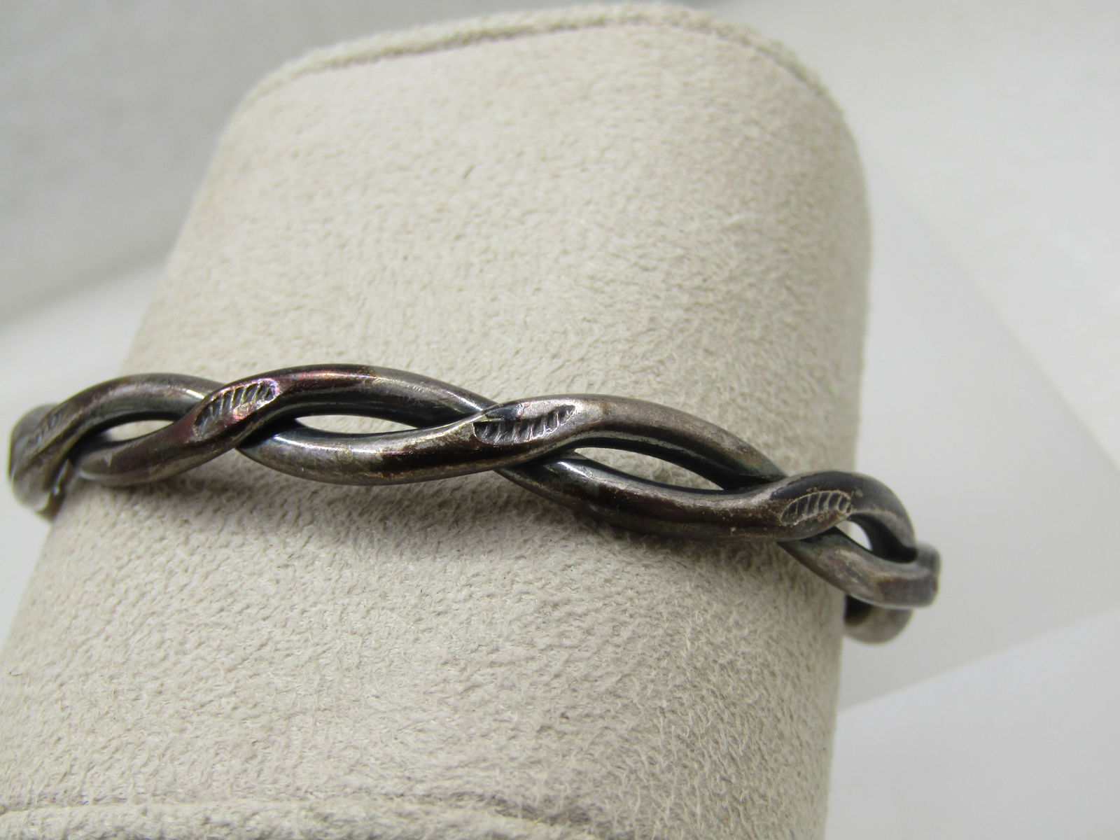 Vintage Sterling Intertwined Southwestern Stamped Cuff Bracelet 6.5" - 3