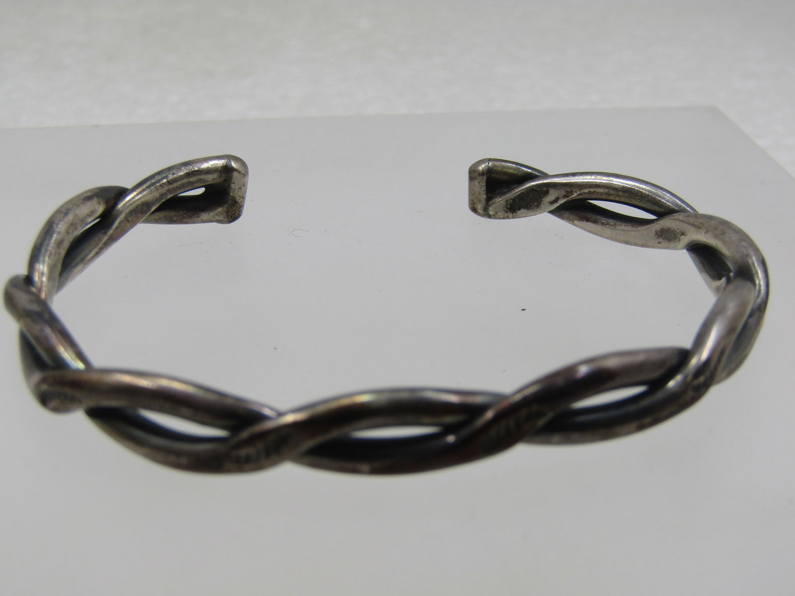 Vintage Sterling Intertwined Southwestern Stamped Cuff Bracelet 6.5" - 4