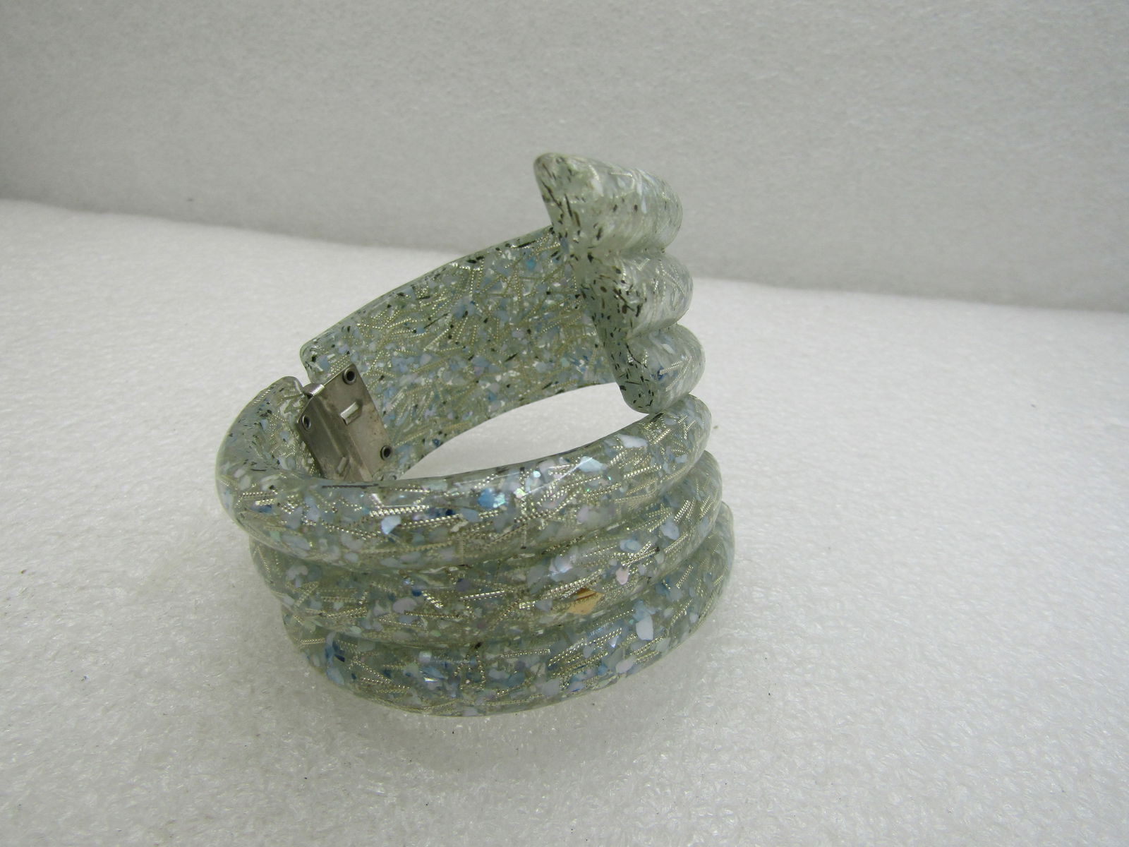 Vintage Confetti Lucite Clamper Bypass Bracelet, 6.5", 1950's-1960's - 2