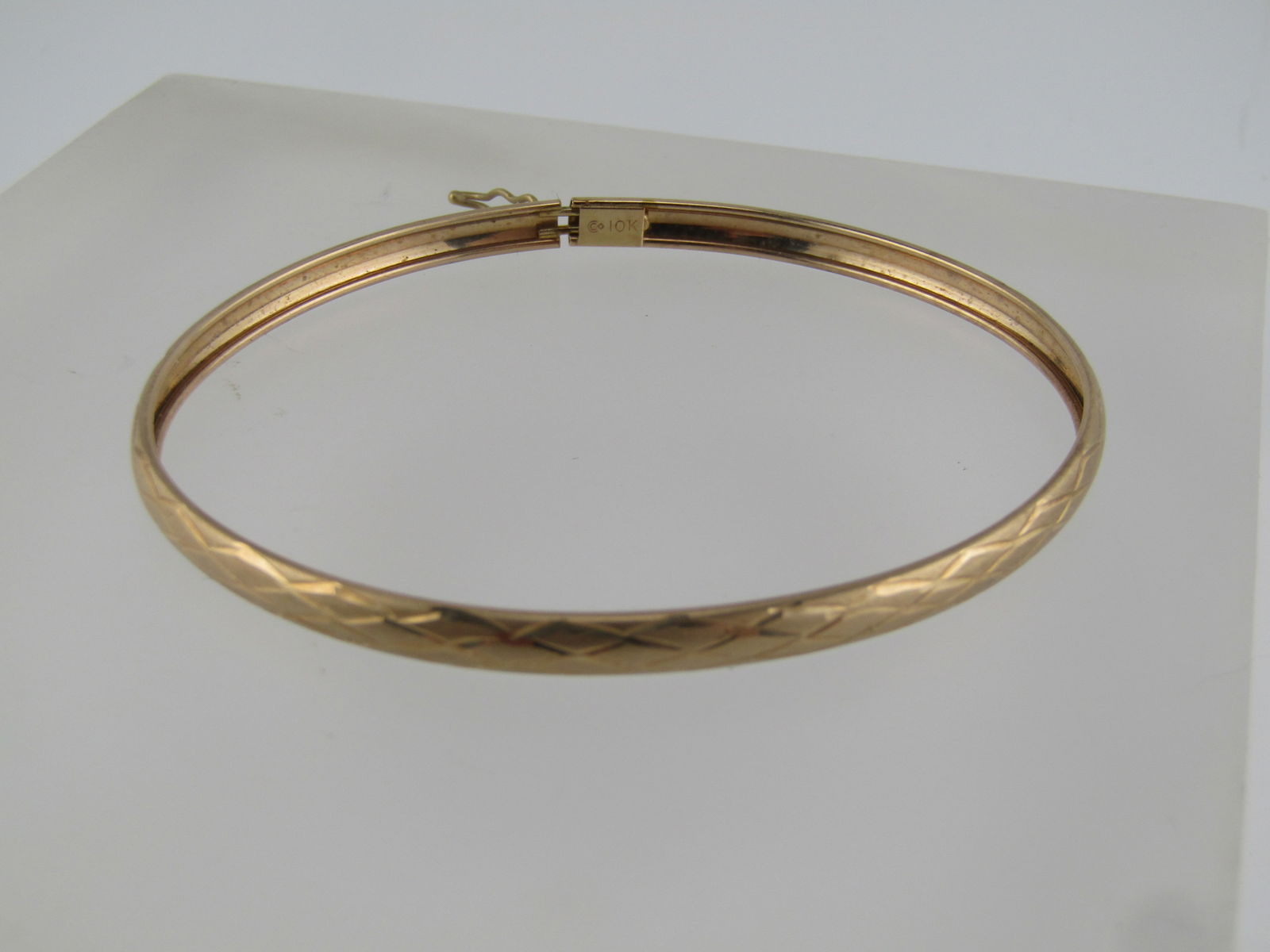 Vintage 10kt Locking Bangle Bracelet, 6.75", Signed, 1960's-1970's - 3