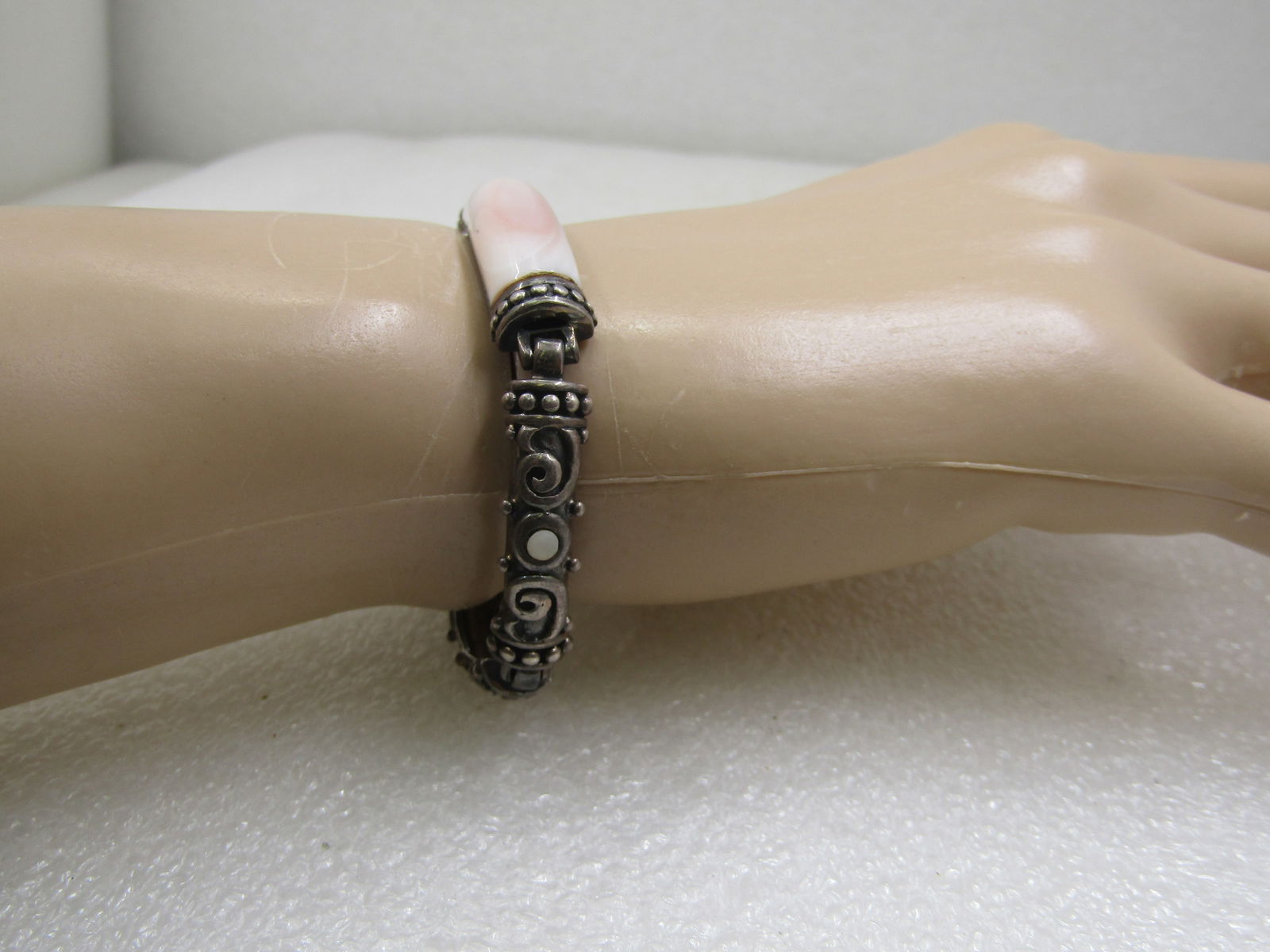 Vintage Sterling Mother-of-Pearl Bali Bracelet, 7.75" Toggle Clasp - 7