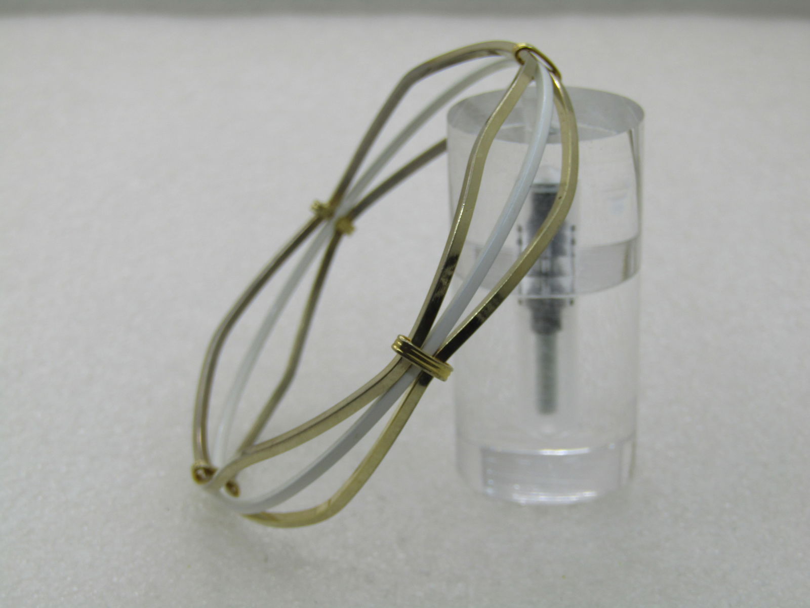 Vintage White Enameled & Gold Tone Bangle Bracelet, 7.5"m 1960's - 3