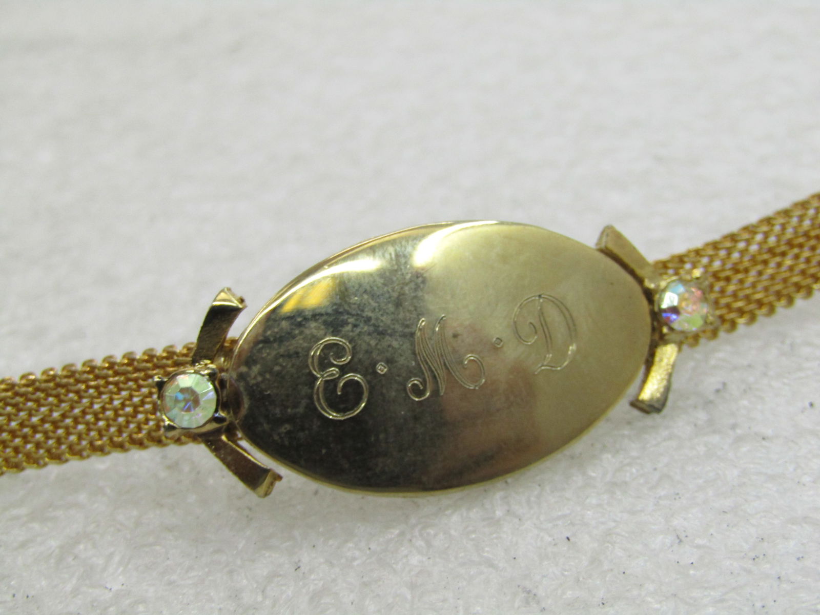 Vintage Mesh Belt Bracelet Engraved EMD, 7", Gold tone, 1960's - 3
