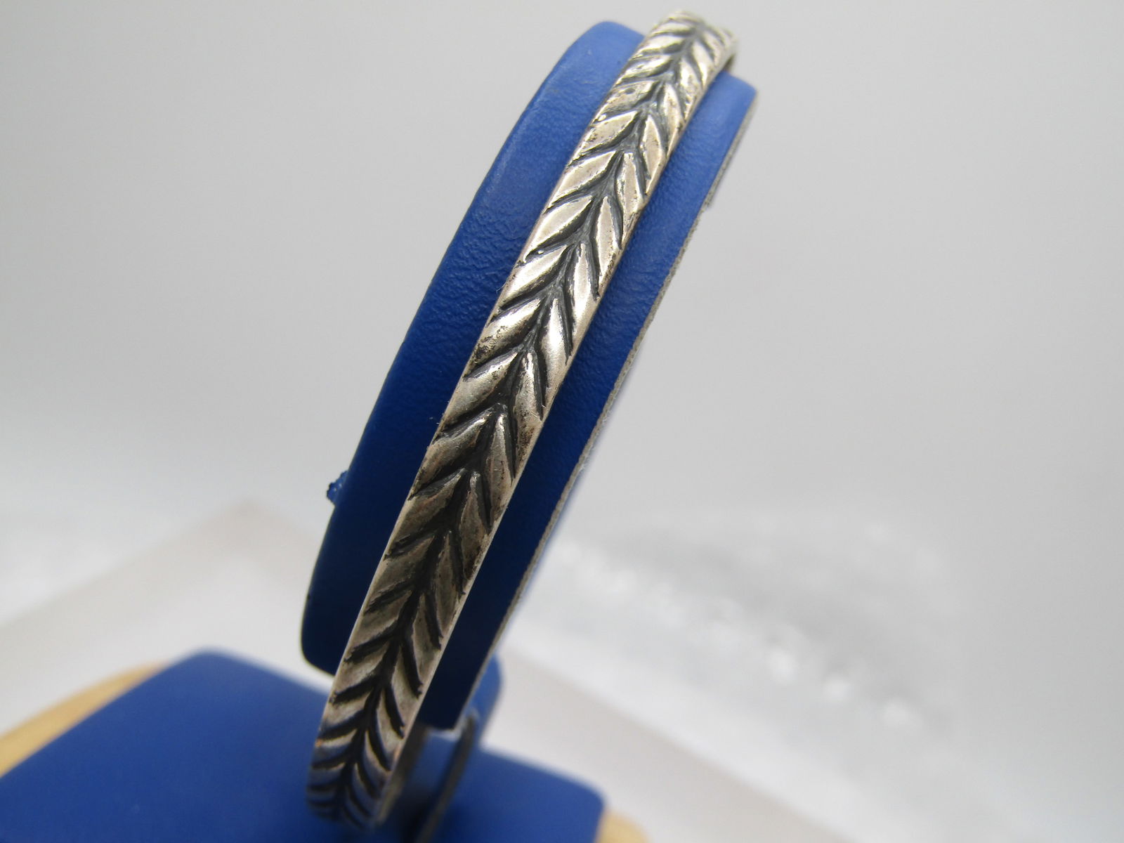 Vintage Beau Sterling Bangle Bracelet. 7.75", 1950's-1960's: Vintage Beau Sterling Bangle Bracelet. 7.75", 1950's-1960's 5mm wide wheat pattern. The opening is appx 2.5" wide. It is signed Beau and marked sterling and tested with a weight of appx. 11.96 gr. 