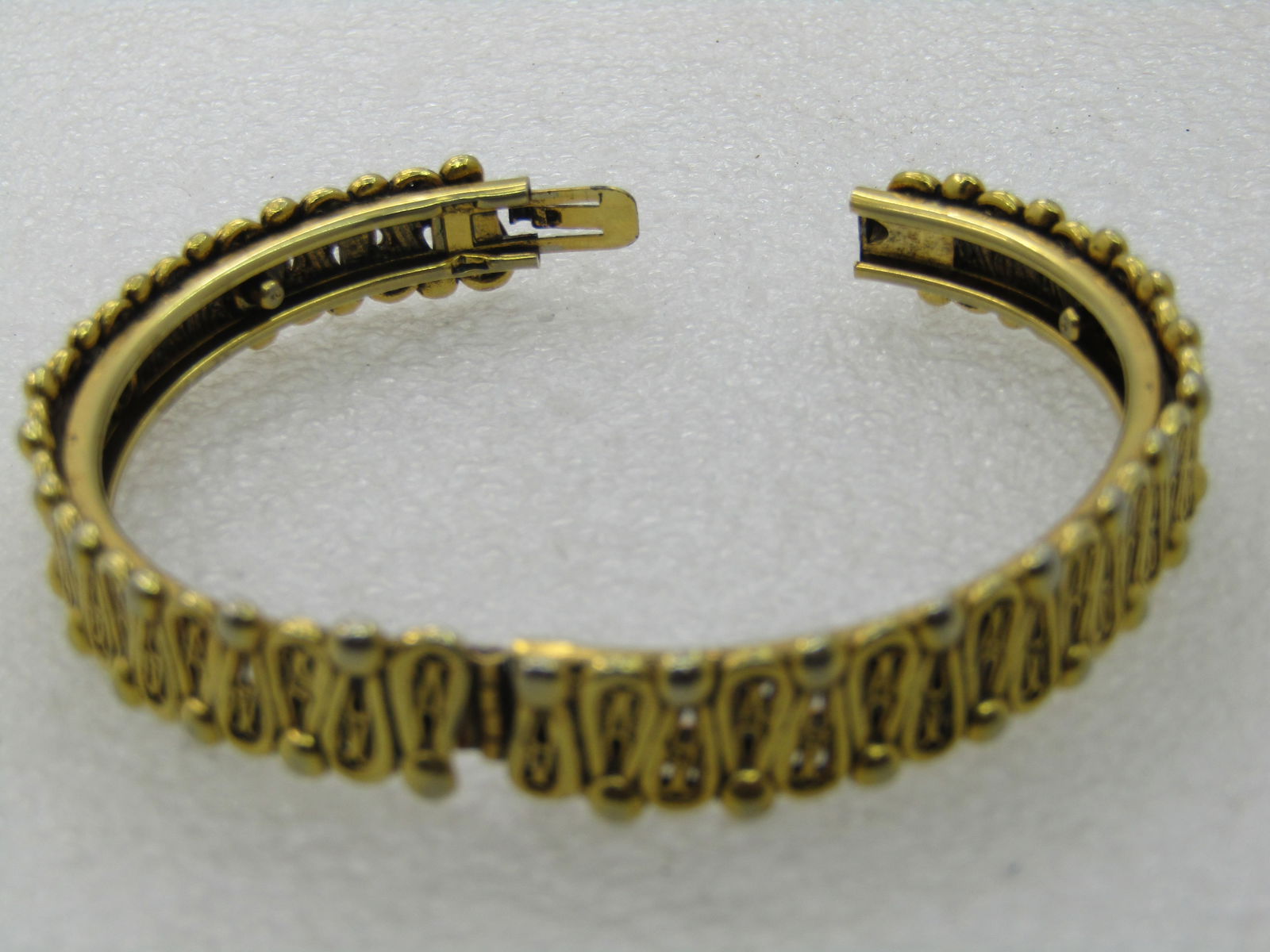 Vintage Gold Tone Hinged Bangle Bracelet, 7", 1960's - 5