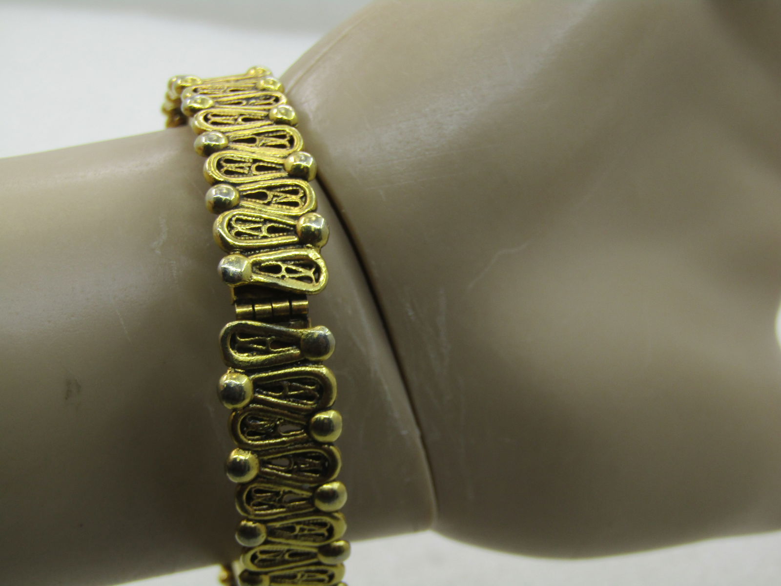 Vintage Gold Tone Hinged Bangle Bracelet, 7", 1960's - 9